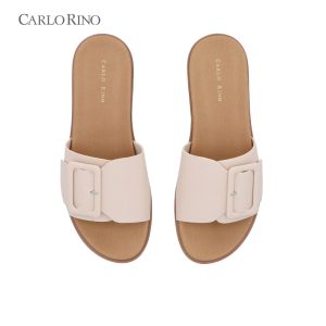 CR Oversized Buckled Sandals