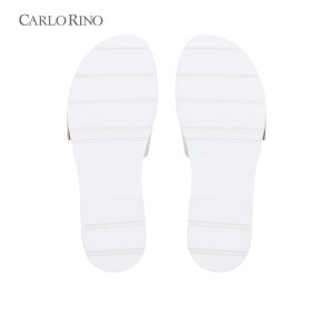 CR Oversized Buckled Sandals